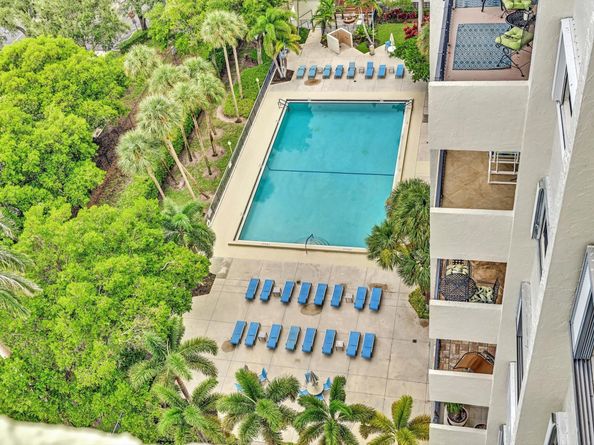 3200 N Port Royale Dr 1502, Fort Lauderdale FL 33308