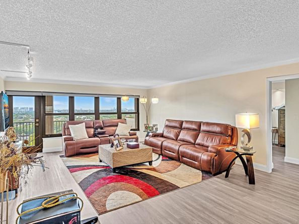 3200 N Port Royale Dr 1502, Fort Lauderdale FL 33308