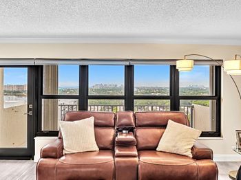 3200 N Port Royale Dr