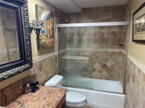 427 Golden Isles Dr 14C, Hallandale Beach FL 33009