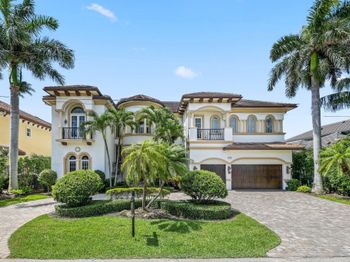 932 Banyan Drive