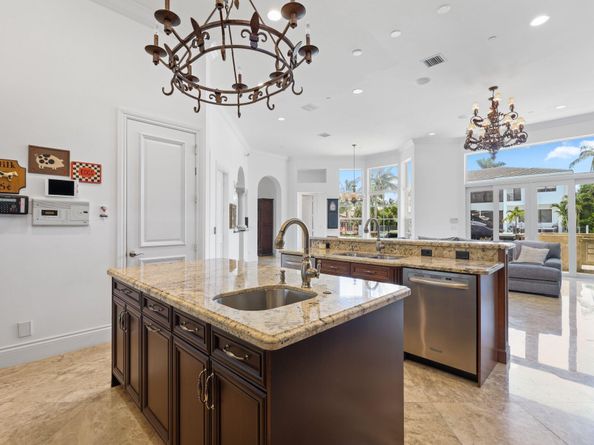 932 Banyan Drive, Delray Beach FL 33483
