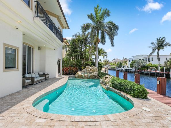 932 Banyan Drive, Delray Beach FL 33483