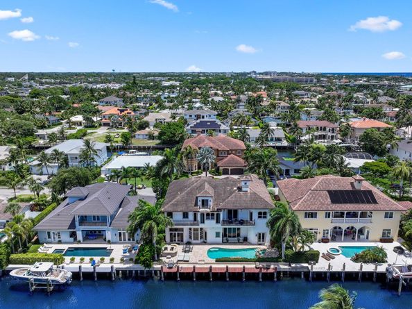 932 Banyan Drive, Delray Beach FL 33483