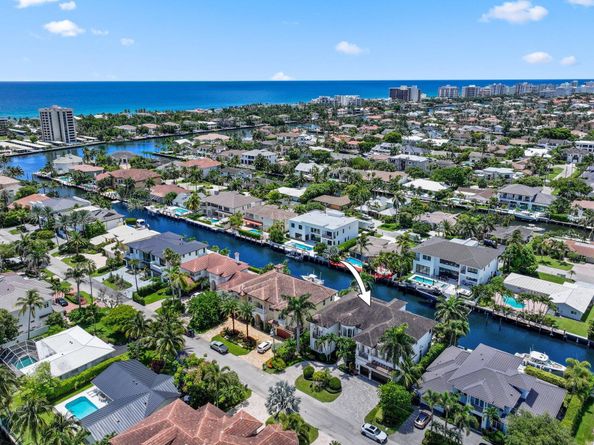 932 Banyan Drive, Delray Beach FL 33483