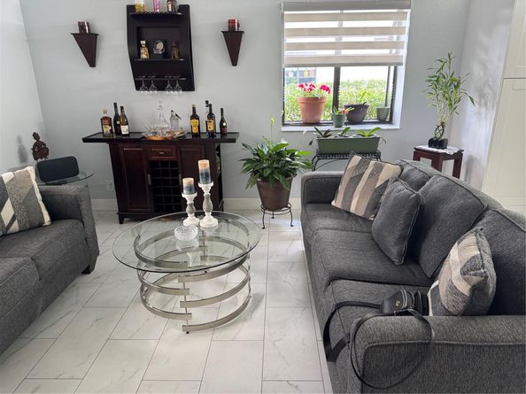 Undisclosed Address #FX-10513621, Tamarac FL 33321