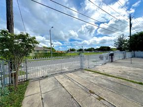 1601 NW 62nd Ter, Miami FL 33147