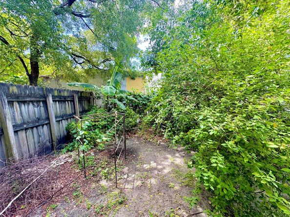 1601 NW 62nd Ter, Miami FL 33147