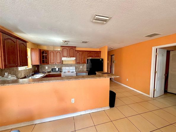1601 NW 62nd Ter, Miami FL 33147