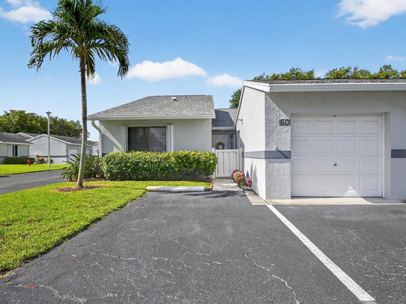 2640 Gately Drive W 1601, West Palm Beach FL 33415