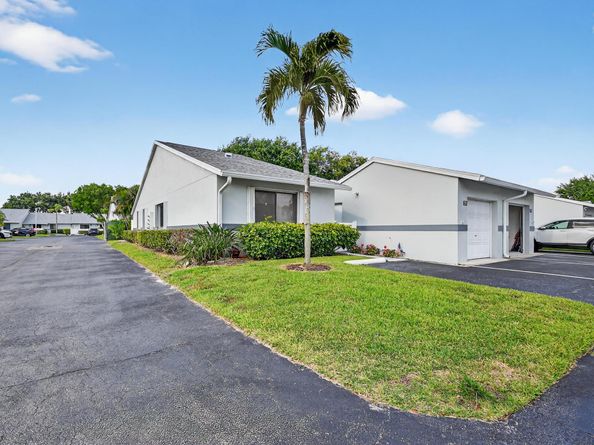 2640 Gately Drive W 1601, West Palm Beach FL 33415