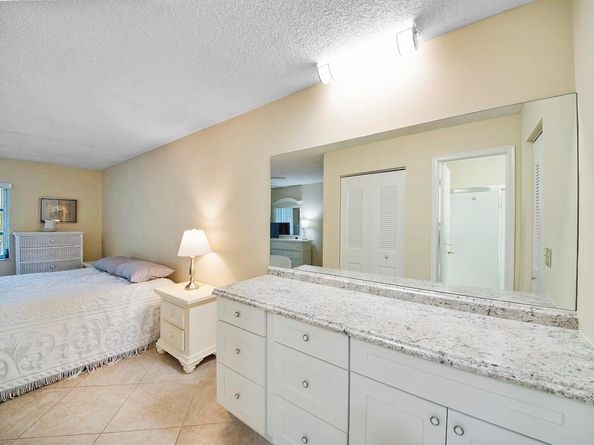 5222 Privet Place B, Delray Beach FL 33484