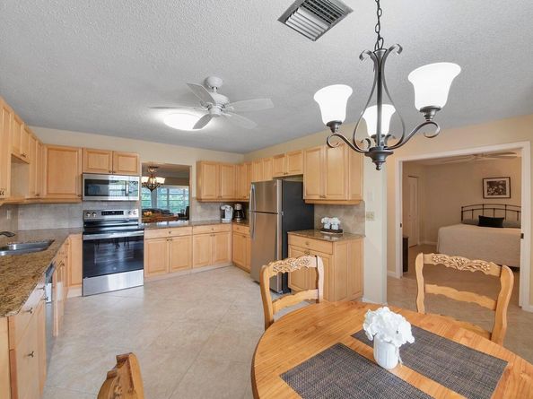 5222 Privet Place B, Delray Beach FL 33484