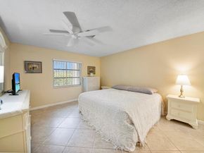 5222 Privet Place B, Delray Beach FL 33484