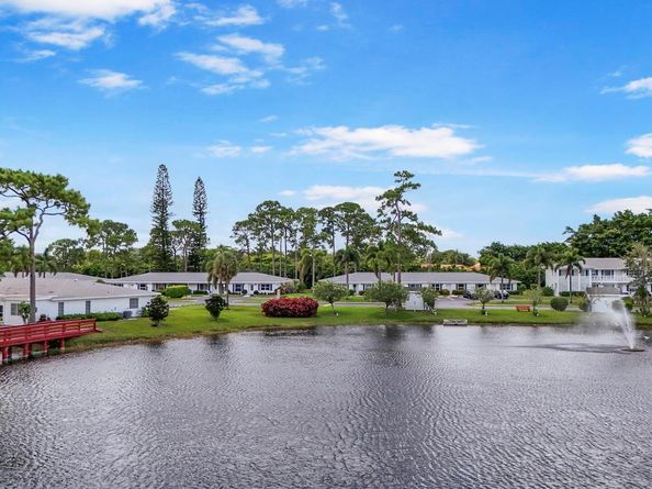 5222 Privet Place B, Delray Beach FL 33484