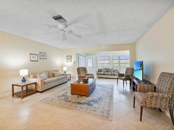 5222 Privet Place B, Delray Beach FL 33484