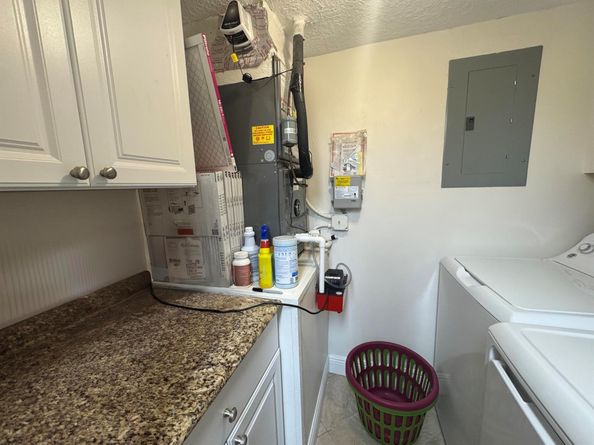 117 Lake Pine Circle C1, Greenacres FL 33463