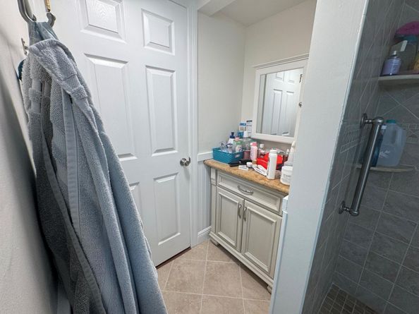117 Lake Pine Circle C1, Greenacres FL 33463