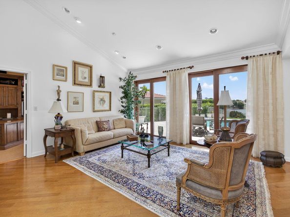 5107 Pineview Circle, Delray Beach FL 33445