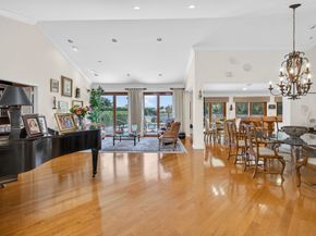 5107 Pineview Circle, Delray Beach FL 33445