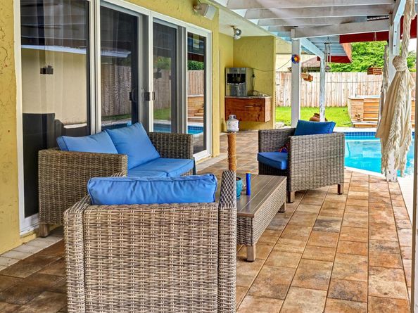 40 Torchwood Ave, Plantation FL 33324