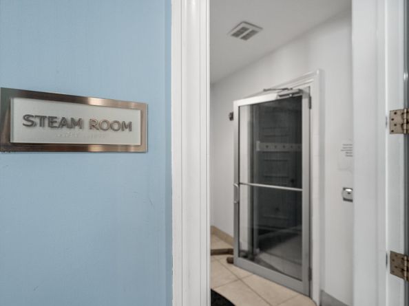 701 SE 21st Ave 103, Deerfield Beach FL 33441