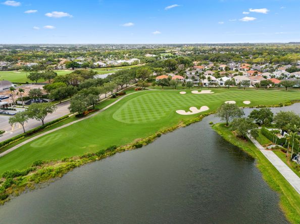 5600 Regency Circle E, Boca Raton FL 33496