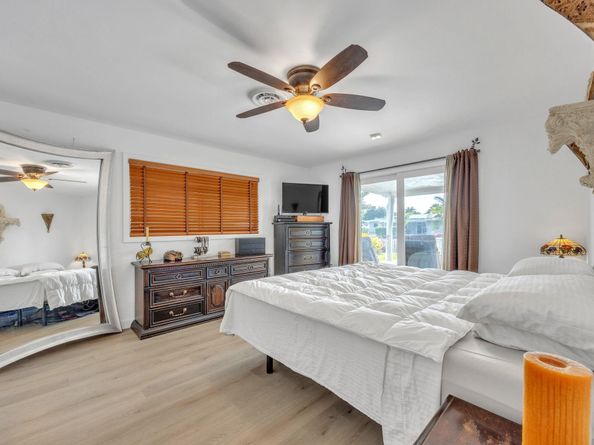 1611 SW 3rd Ave, Pompano Beach FL 33060