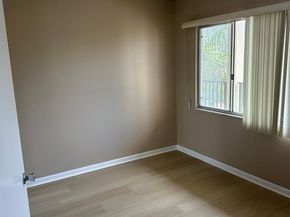 1301 SW 142nd Ave 308H, Pembroke Pines FL 33027