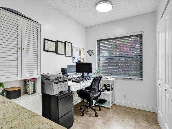 45 Seville Cir 447, Fort Lauderdale FL 33324