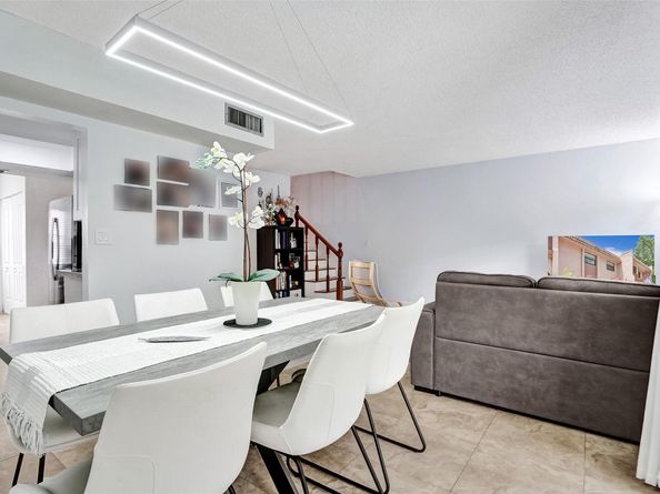45 Seville Cir 447, Fort Lauderdale FL 33324