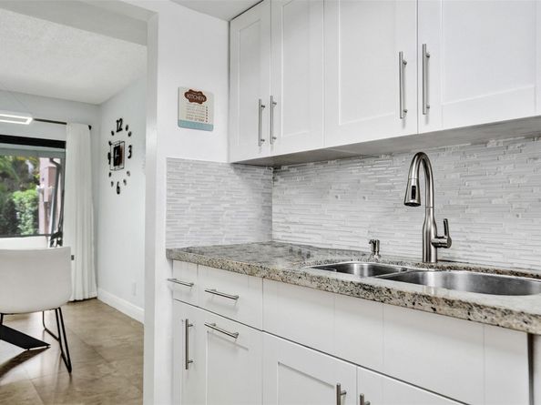 45 Seville Cir 447, Fort Lauderdale FL 33324