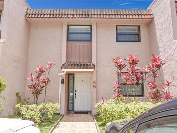 45 Seville Cir