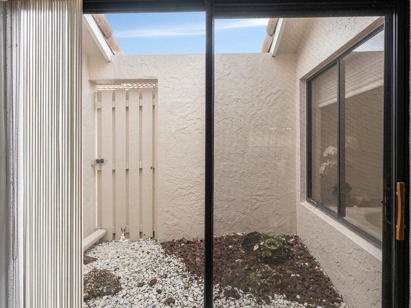 10784 White Aspen Lane, Boca Raton FL 33428