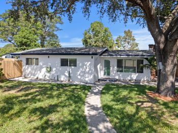 1517 NW 12th Avenue