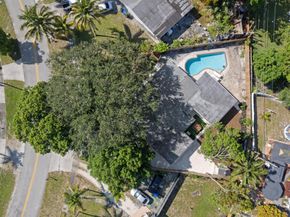 1517 NW 12th Avenue, Fort Lauderdale FL 33311