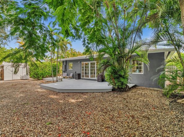 710 SE 22nd St, Fort Lauderdale FL 33316