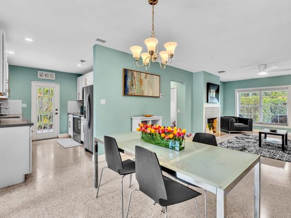 710 SE 22nd St, Fort Lauderdale FL 33316