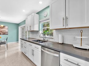 710 SE 22nd St, Fort Lauderdale FL 33316