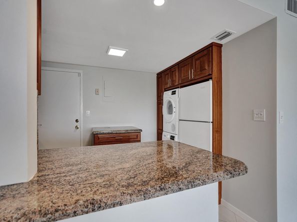 2100 S Ocean Dr 9L, Fort Lauderdale FL 33316