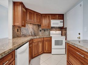 2100 S Ocean Dr 9L, Fort Lauderdale FL 33316