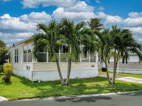809 Putter Place, Pompano Beach FL 33069