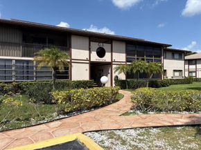 9754 N Belfort Cir 9754, Tamarac FL 33321