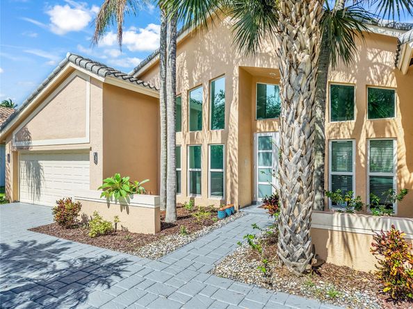 4255 NW 64th Ave, Coral Springs FL 33067
