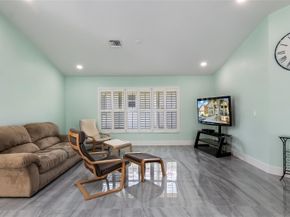 4255 NW 64th Ave, Coral Springs FL 33067