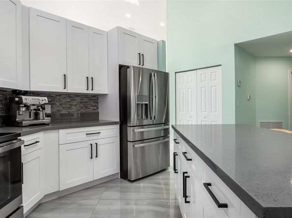 4255 NW 64th Ave, Coral Springs FL 33067
