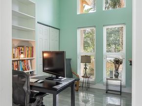 4255 NW 64th Ave, Coral Springs FL 33067