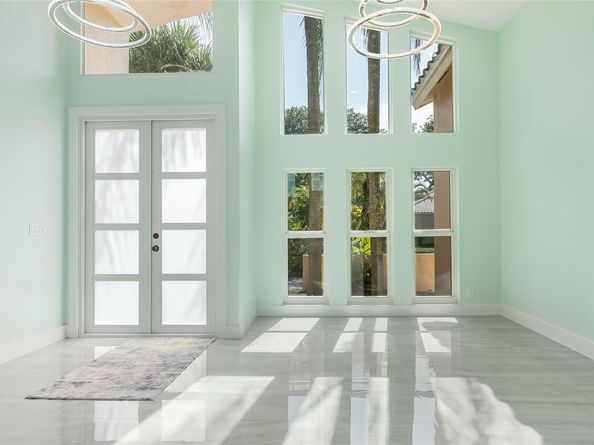 4255 NW 64th Ave, Coral Springs FL 33067