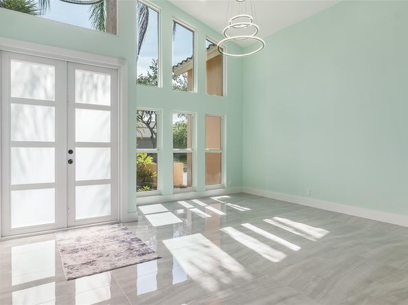 4255 NW 64th Ave, Coral Springs FL 33067
