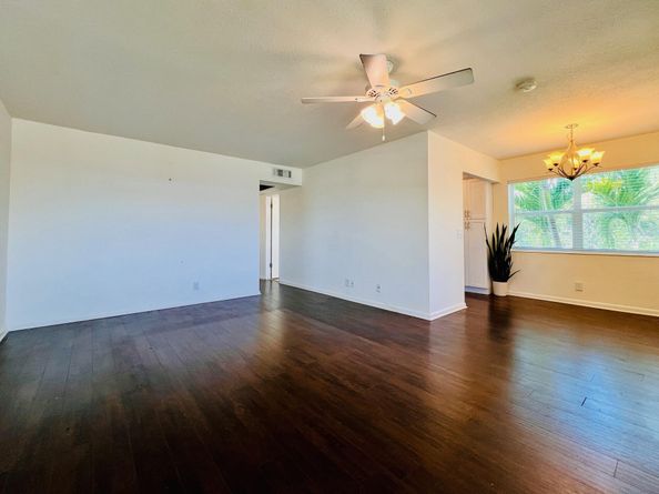 200 Northampton J, West Palm Beach FL 33417